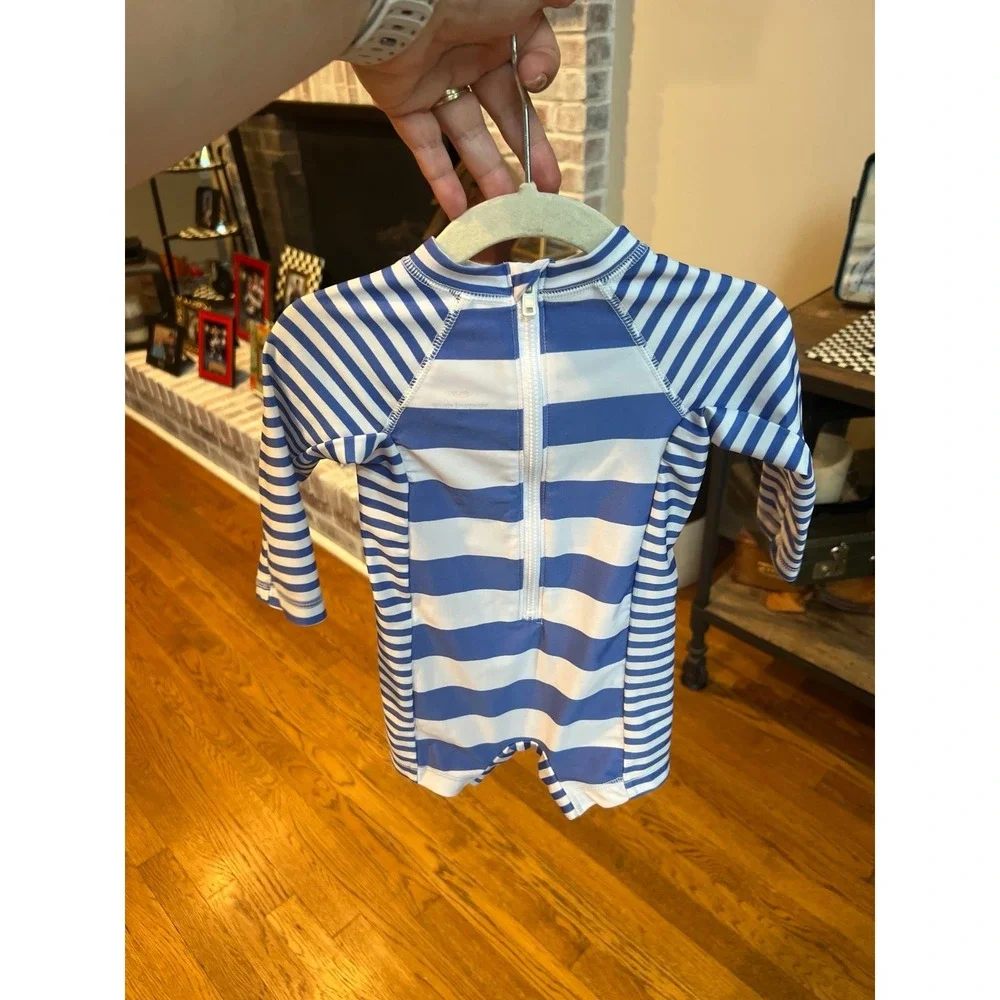 Vineyard Vines Target Baby Rashguard Swimsuit Pink‎ Whale Blue White size 6-9